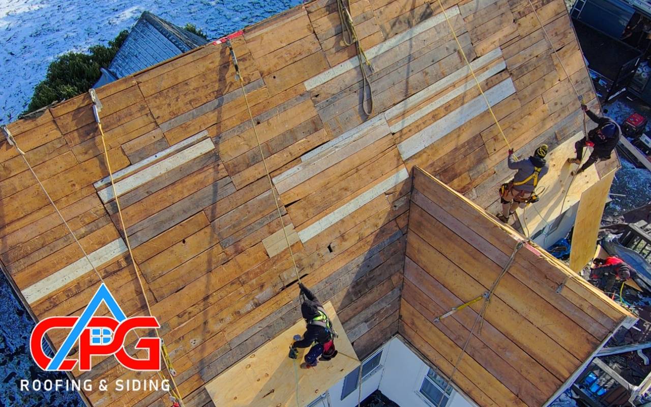 Professional roofing services Dutchess County team at work